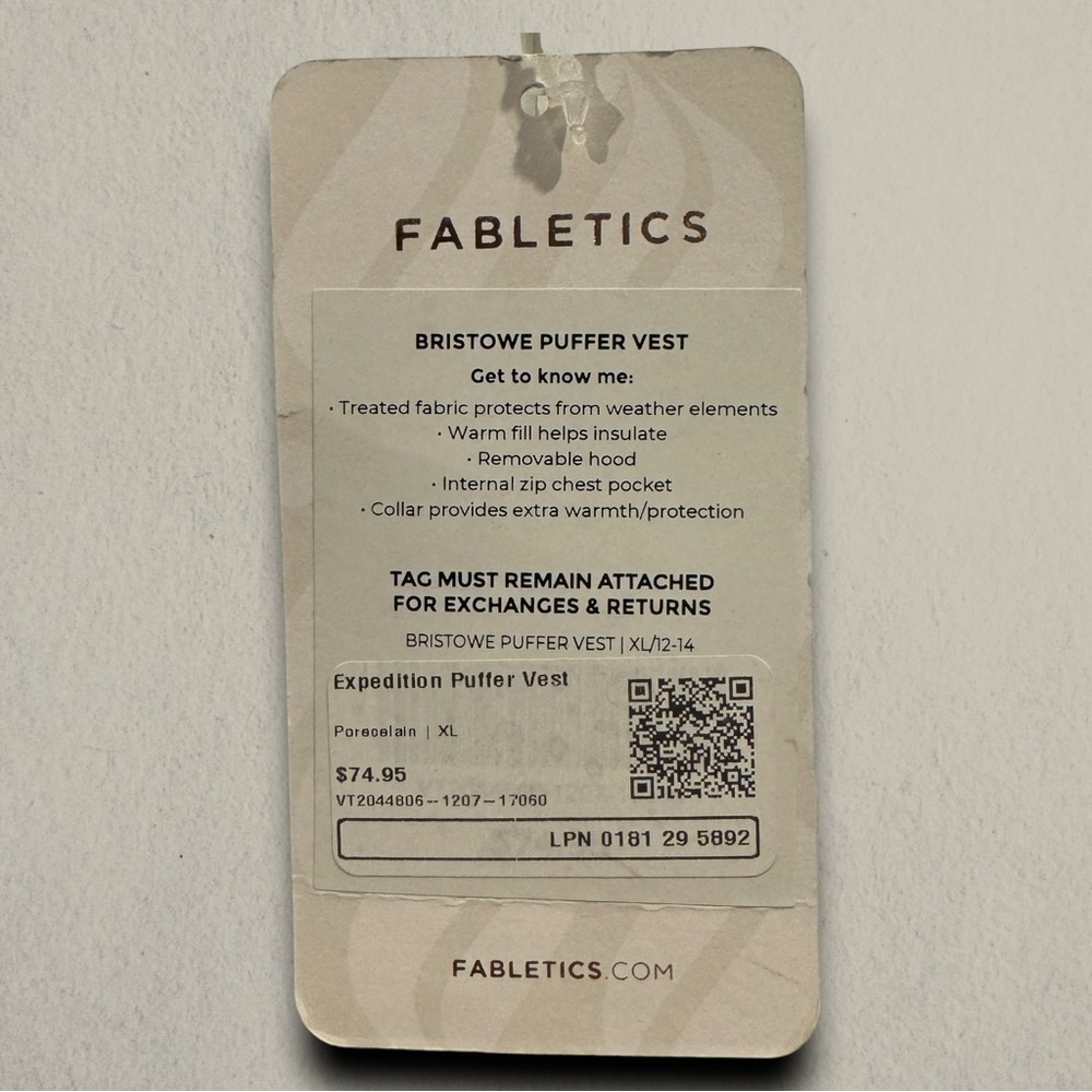 FABLETICS PUFFER VEST - Picture 8 of 8